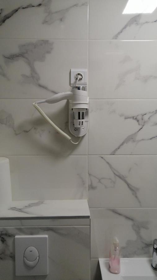 Evita Apartment Karlovac Dış mekan fotoğraf