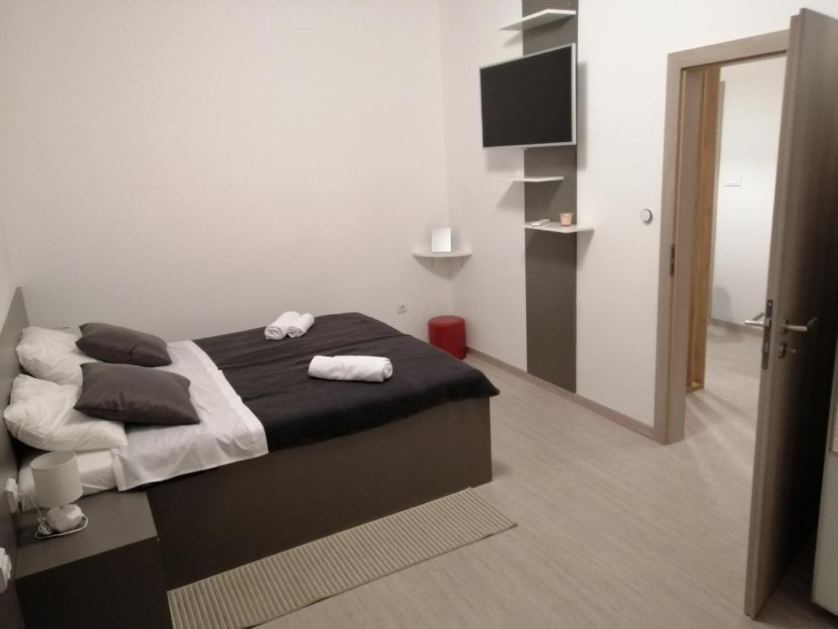 Evita Apartment Karlovac Dış mekan fotoğraf