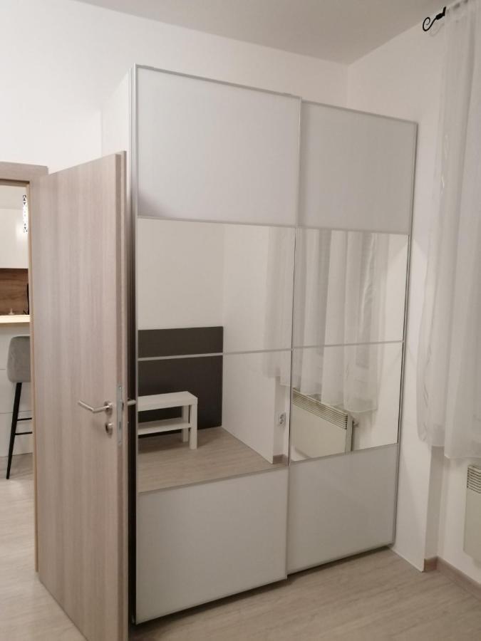 Evita Apartment Karlovac Dış mekan fotoğraf