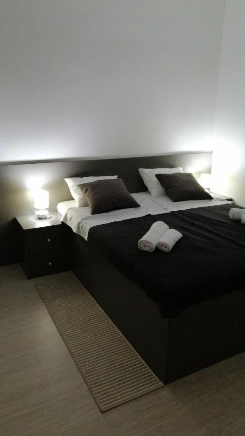 Evita Apartment Karlovac Dış mekan fotoğraf
